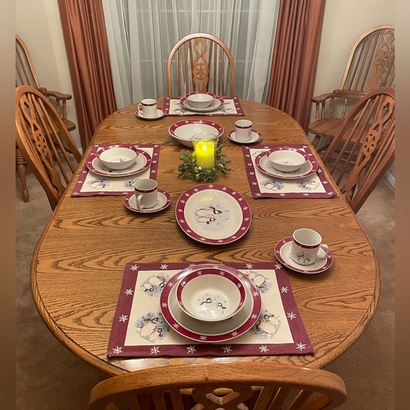 10 Inch Stoneware Serving Bowl - Red and White - Picture 7 of 7